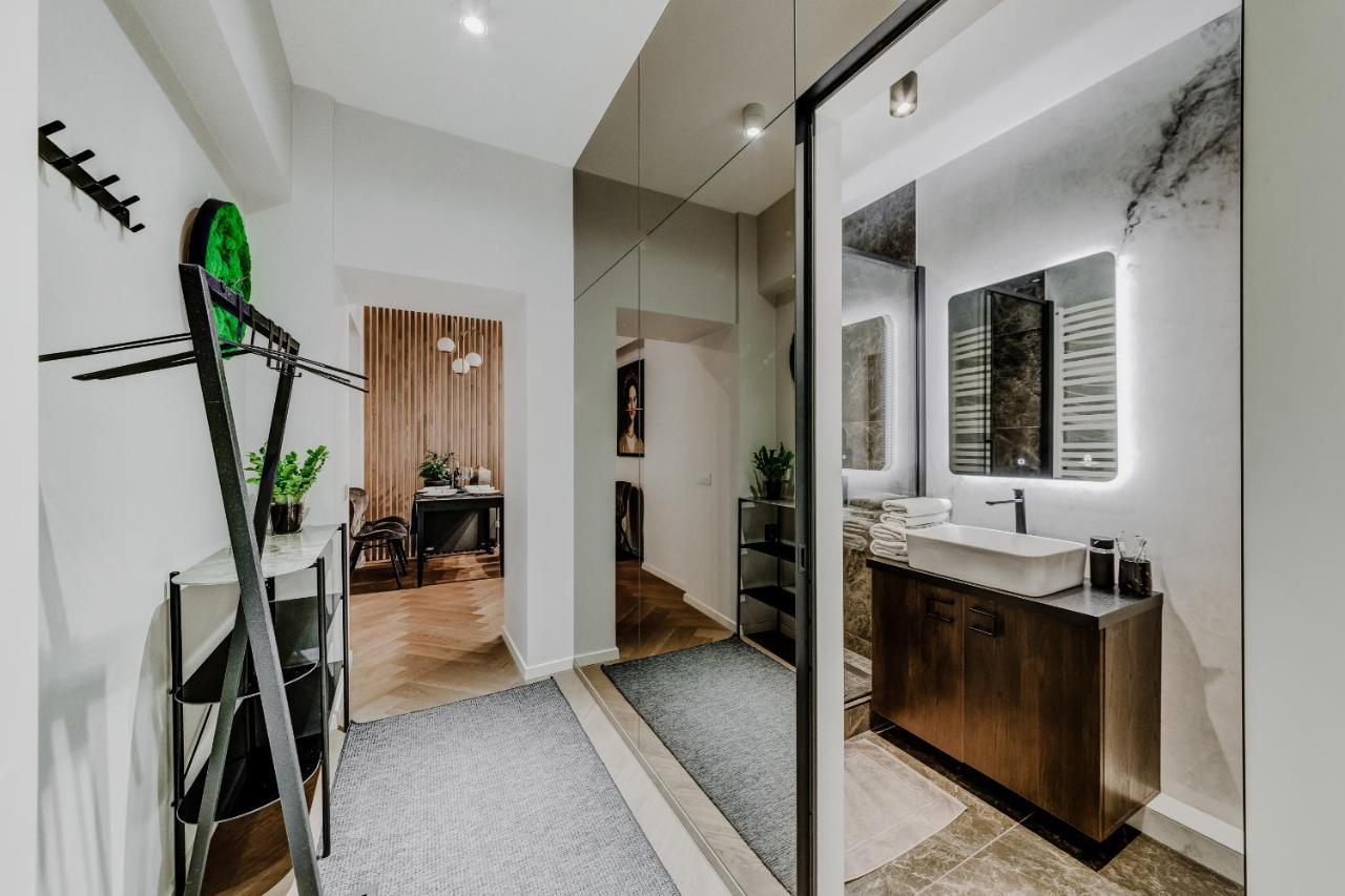 Old Town Apartment L Self Check In 빌뉴스 외부 사진